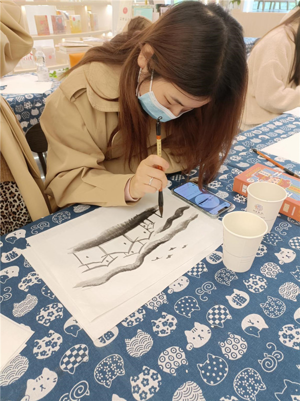 “黨員輪訓(xùn)促提升，強基固本勇?lián)敗薄泄沛?zhèn)投資公司行政黨支部聯(lián)合公司工會共同開展教育培訓(xùn)活動