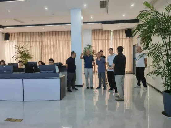 市發(fā)改委深入調研市古鎮(zhèn)智慧公司新能源充電基礎設施建設項目