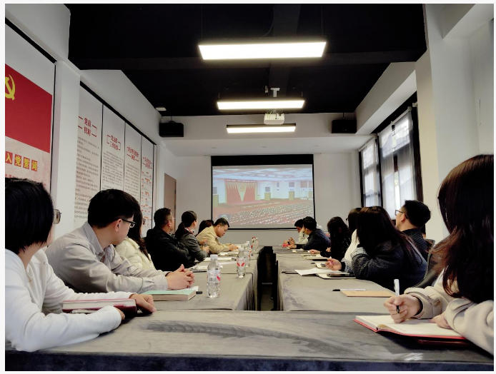 市古鎮(zhèn)投資公司各黨支部開展主題黨日、專題黨課