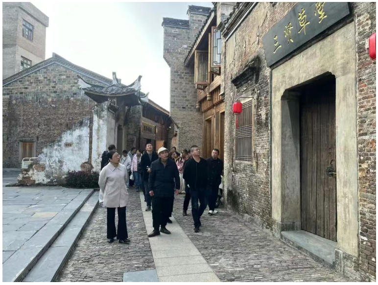 景德鎮(zhèn)瓷業(yè)文化遺產(chǎn)保護(hù)宣講活動圓滿舉行